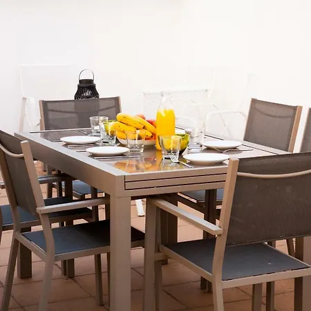 Wallada Centro Apartman *